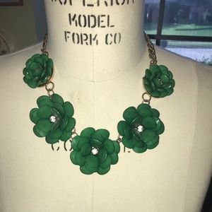 Green flower statement necklace